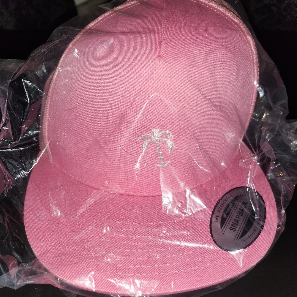 Unisex Snapback Yupoong Trucker hat, OS fits all, Pink